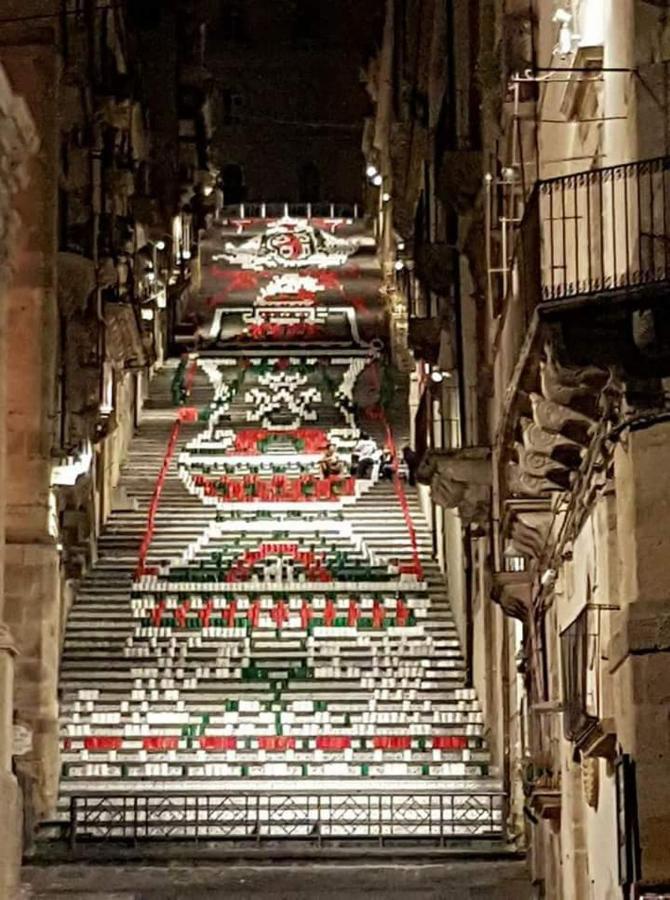 B&B Con Cucina La Ninfea Caltagirone Zewnętrze zdjęcie