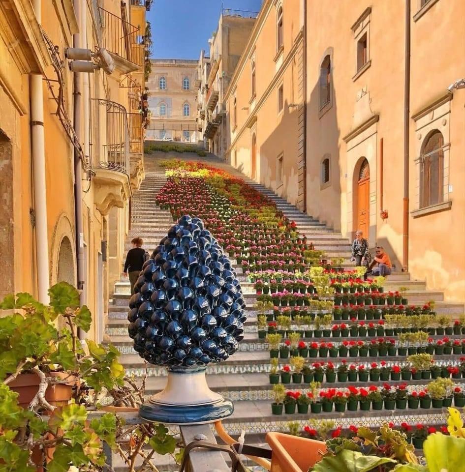 B&B Con Cucina La Ninfea Caltagirone Zewnętrze zdjęcie